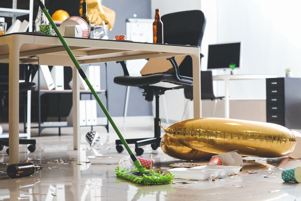 Schoonmaak Na Feest